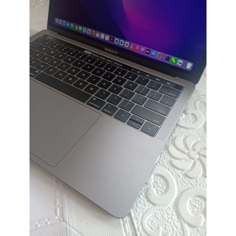 MACBOOK PRO 2018 TOUCHBAR CORE i5 RAM 8GB SSD 256GB RETINA OS VENTURA