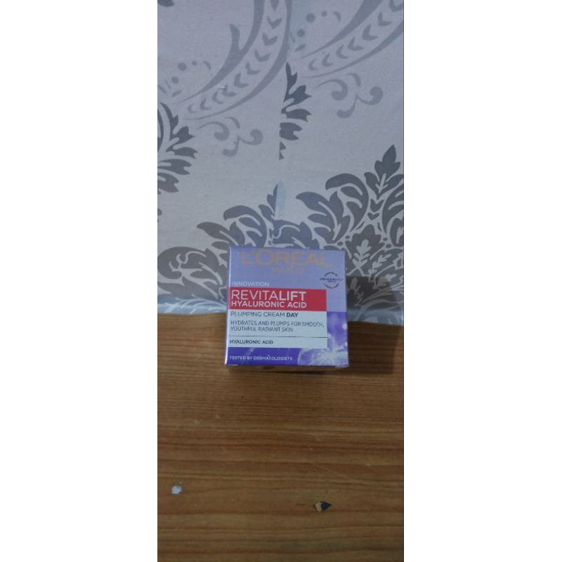 Loreal Revitalift hyaluronic acid day cream 50ml