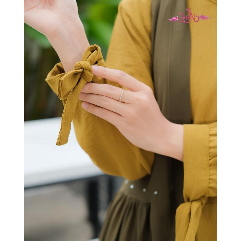 CELLIA SET OUTER BY. ZAHIN