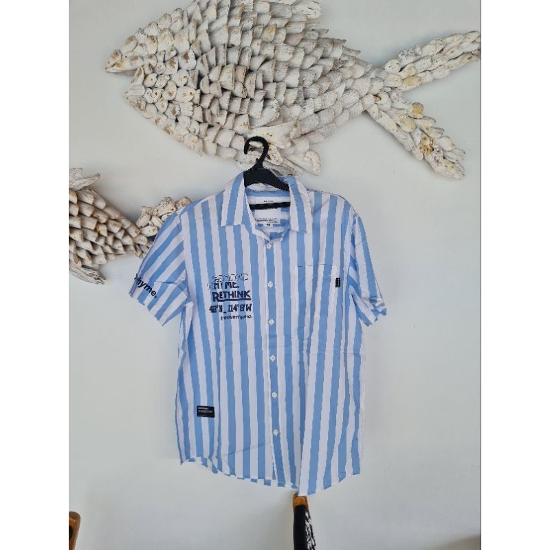 kemeja open collar uniqlo