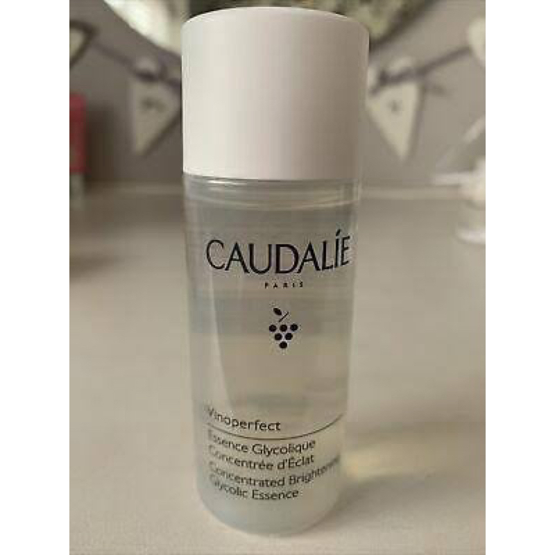 Caudalie Vinoperfect Brightening Essence