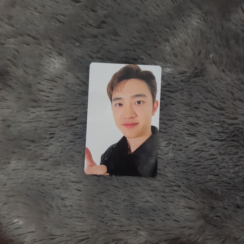 photocard selca season greeting 2023 kyungsoo
