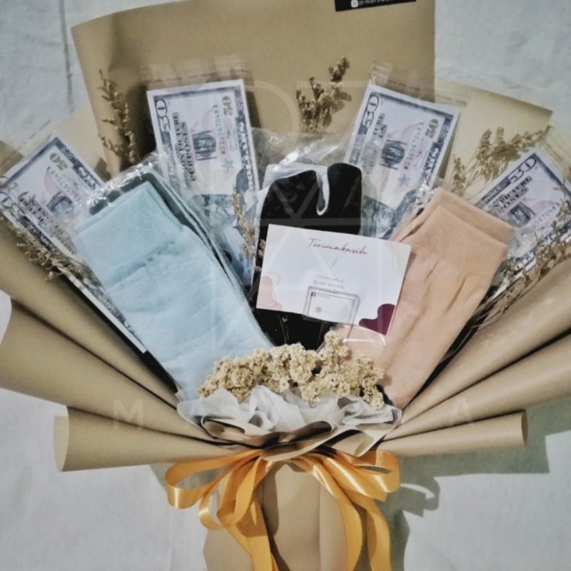 

Buket Custom Kaus kaki murah by marzwa buket custom wisuda