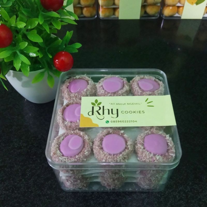

Taro Coconut Chesee Cookies