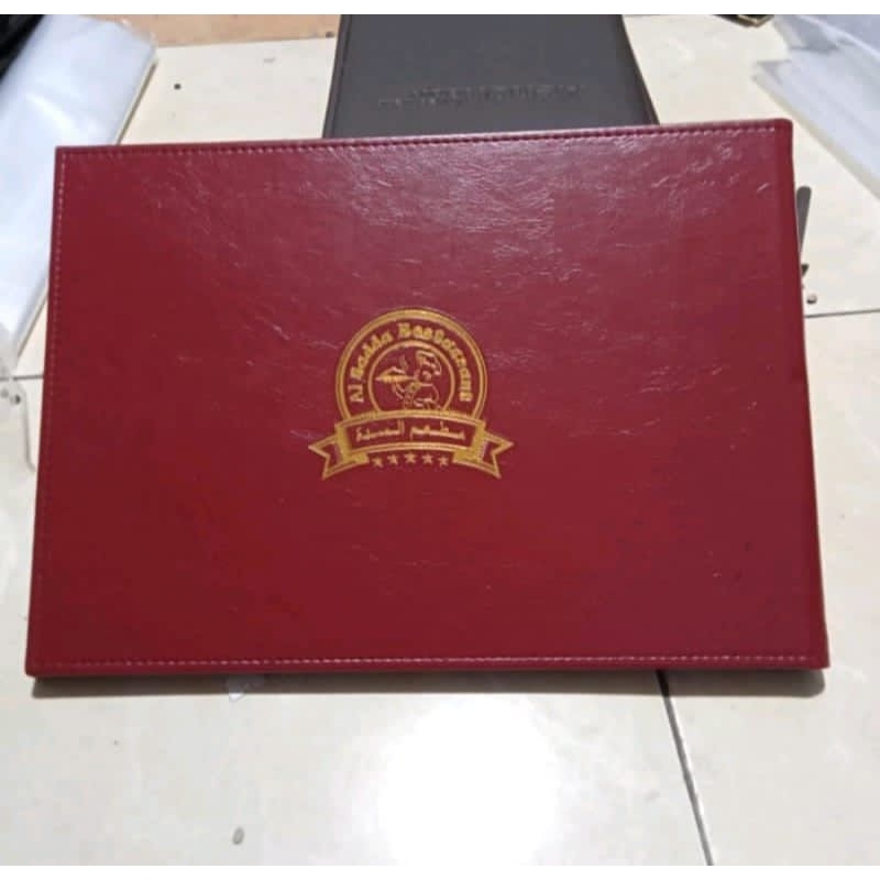 

COVER BUKU MENU LANSCAP(logo custom) size A4