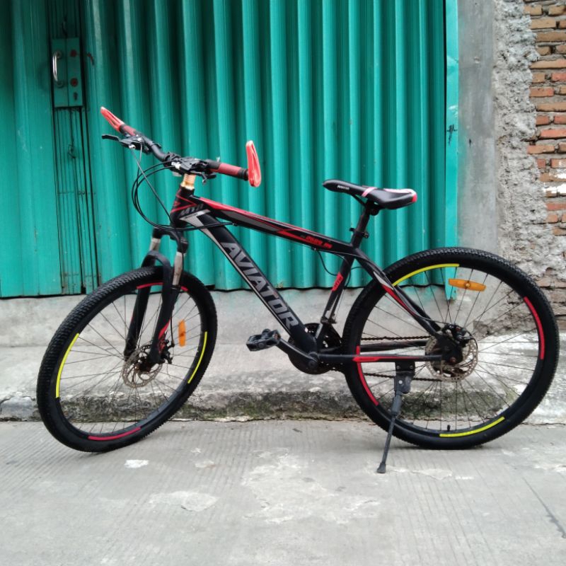 (SECOND) SEPEDA GUNUNG AVIATOR AT2690XT 26" MTB Remaja - Dewasa Steel - Mountain Bike