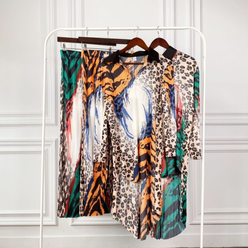 SET PLEATS TRISHA IMPORT / ONE SET PLISKET BANGKOK BKK