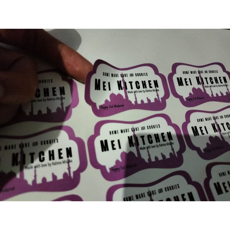 

Cut and print Stiker Cuting /Stiker vinyl /Costum Stiker