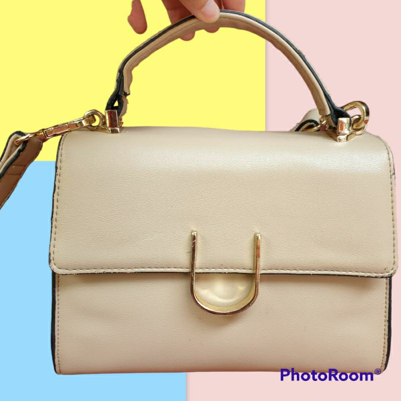 Preloved Tas Wanita Merk Josiny Warna (GRATIS Jika Beli Tas > Rp 200ribu)