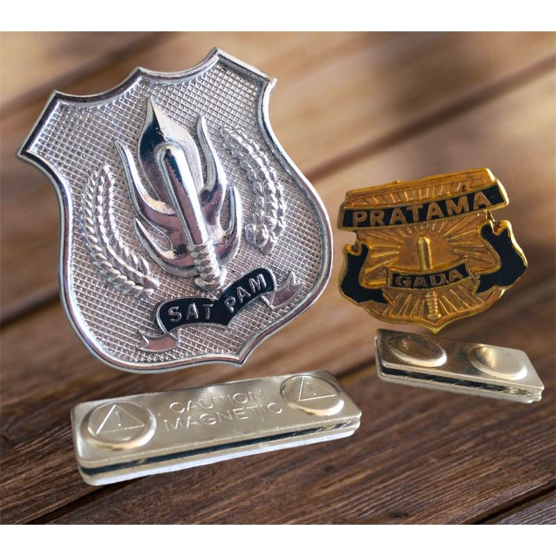 set pin kewenangan dan gada pratama magnet security