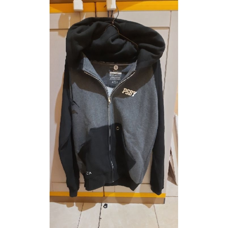 Jaket size S fit M persebaya store