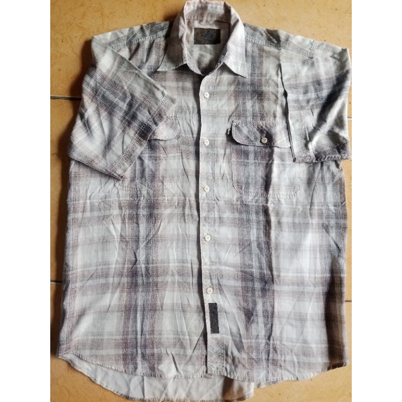 kemeja lengan pendek cowok merk LEA (LD.  126,P...85)