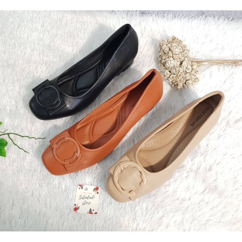 INSIDE SIGNATURE - Sepatu Flats Loafers Wanita