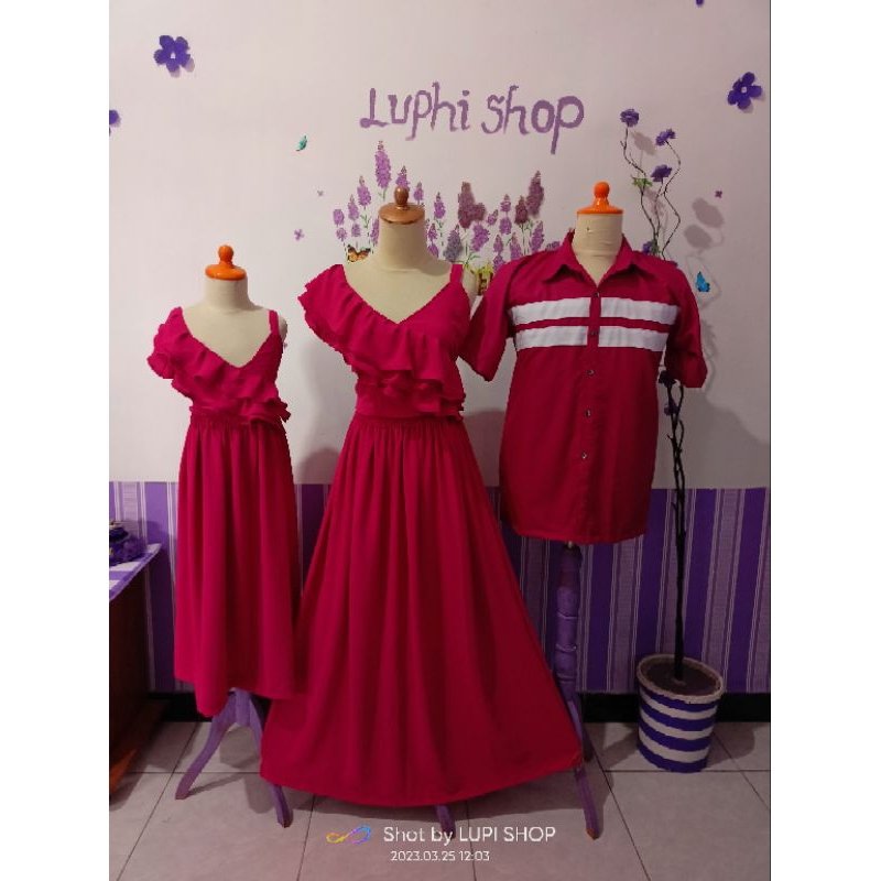 couple overall ibu anak ayah