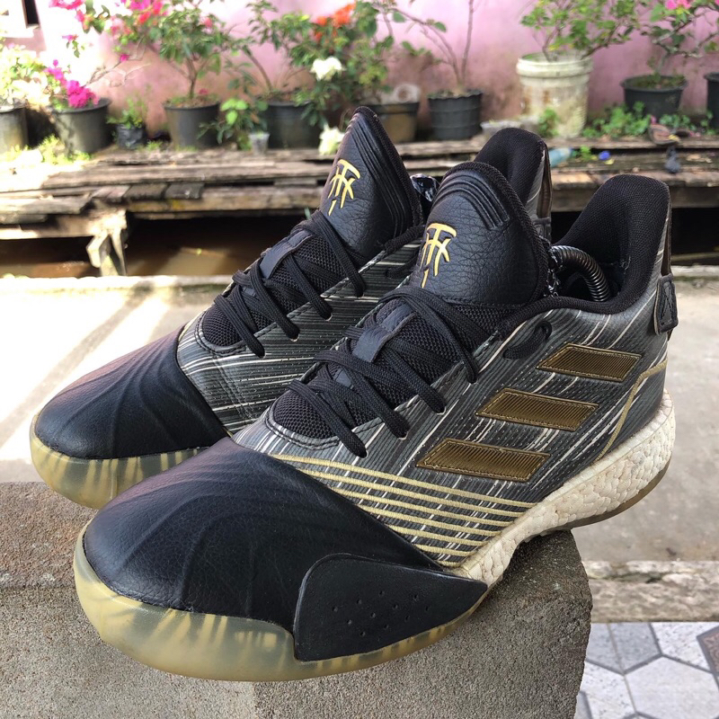 link CO ADIDAS T-mac dan Dame