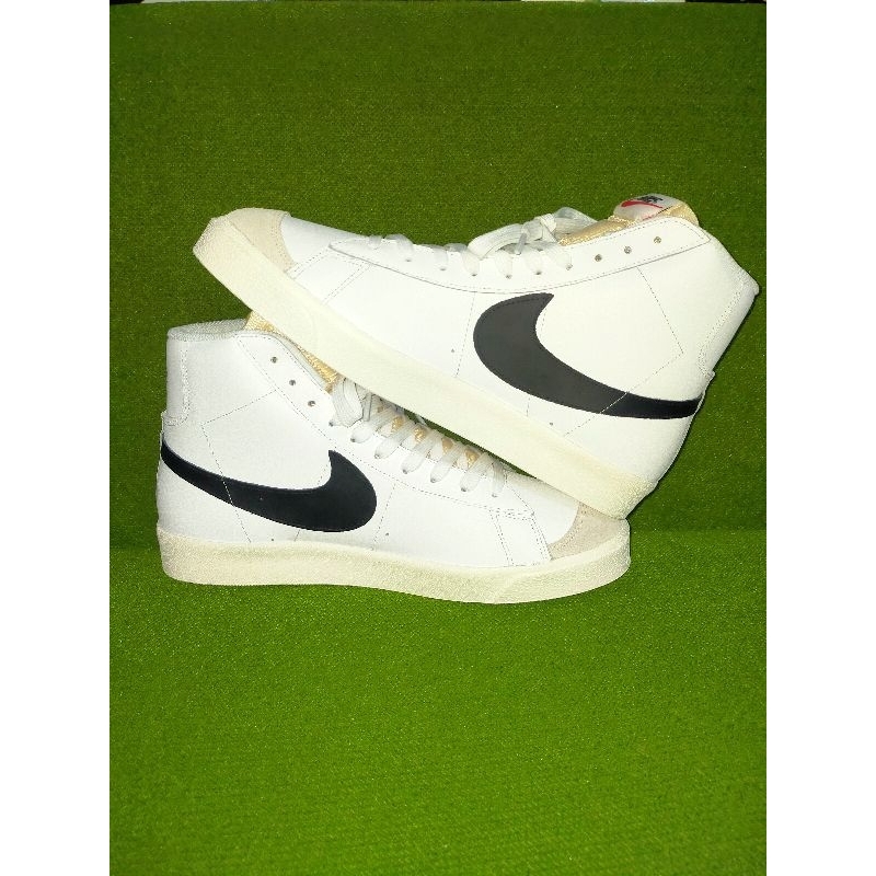 Nike Blazer Mid 77
