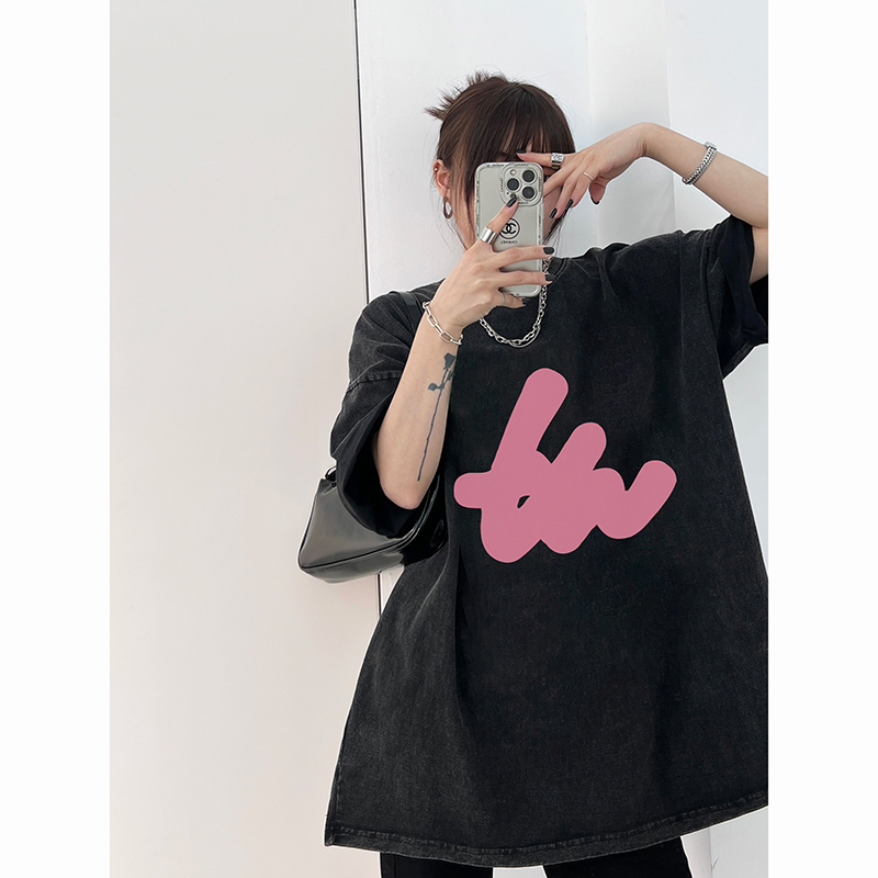 EUNII T-shirt Lengan Pendek Black Washed Retro Pink Bow Tie Printing Korean Style/Kaos Atasan Wanita/Baju Wanita/Kaos Wanita