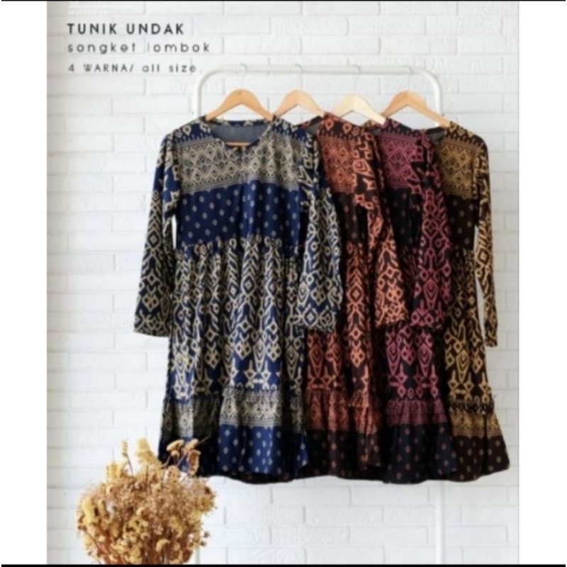 Tunik undak atau Tunik rempel Motif songket Lombok Navy bahan Calvin Jeans / Denim, Original by Jess