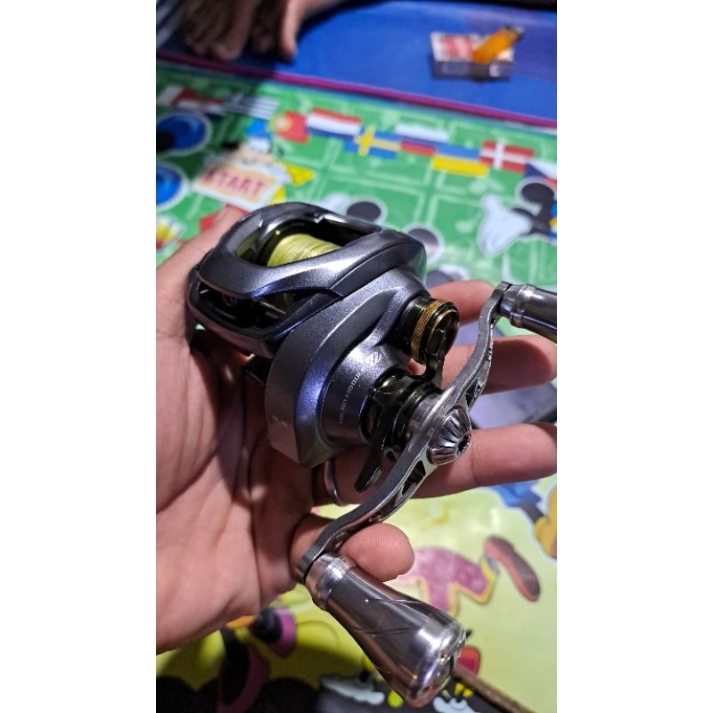 Shimano curado DC 151 XG bekas