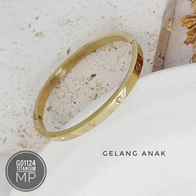 Gelang anak Titanium bangle Mata gold (dm 5 cm) G01124