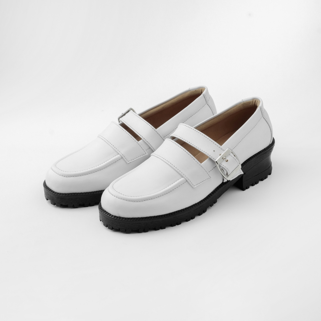 Xcloud x LikeProject Sepatu SlipOn Docmart Casual Wanita KESYA White