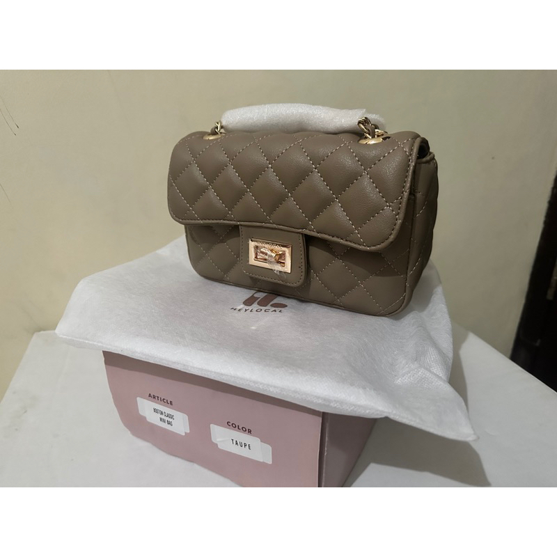 Boston bag heylocal.id