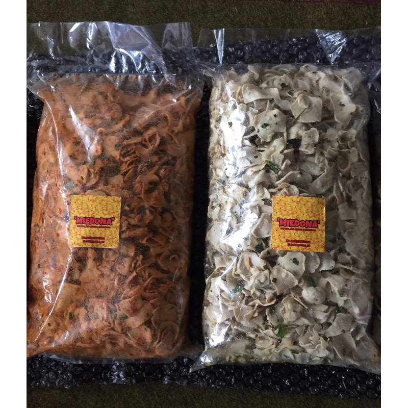 

camilan viral basreng rasa pedas jeruk purut & original ( kemasan 1KG )