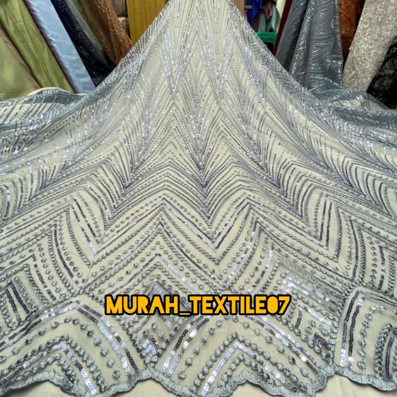 Kain Tile Payet Mutiara/ Bahan kebaya brokat Swarovski payet