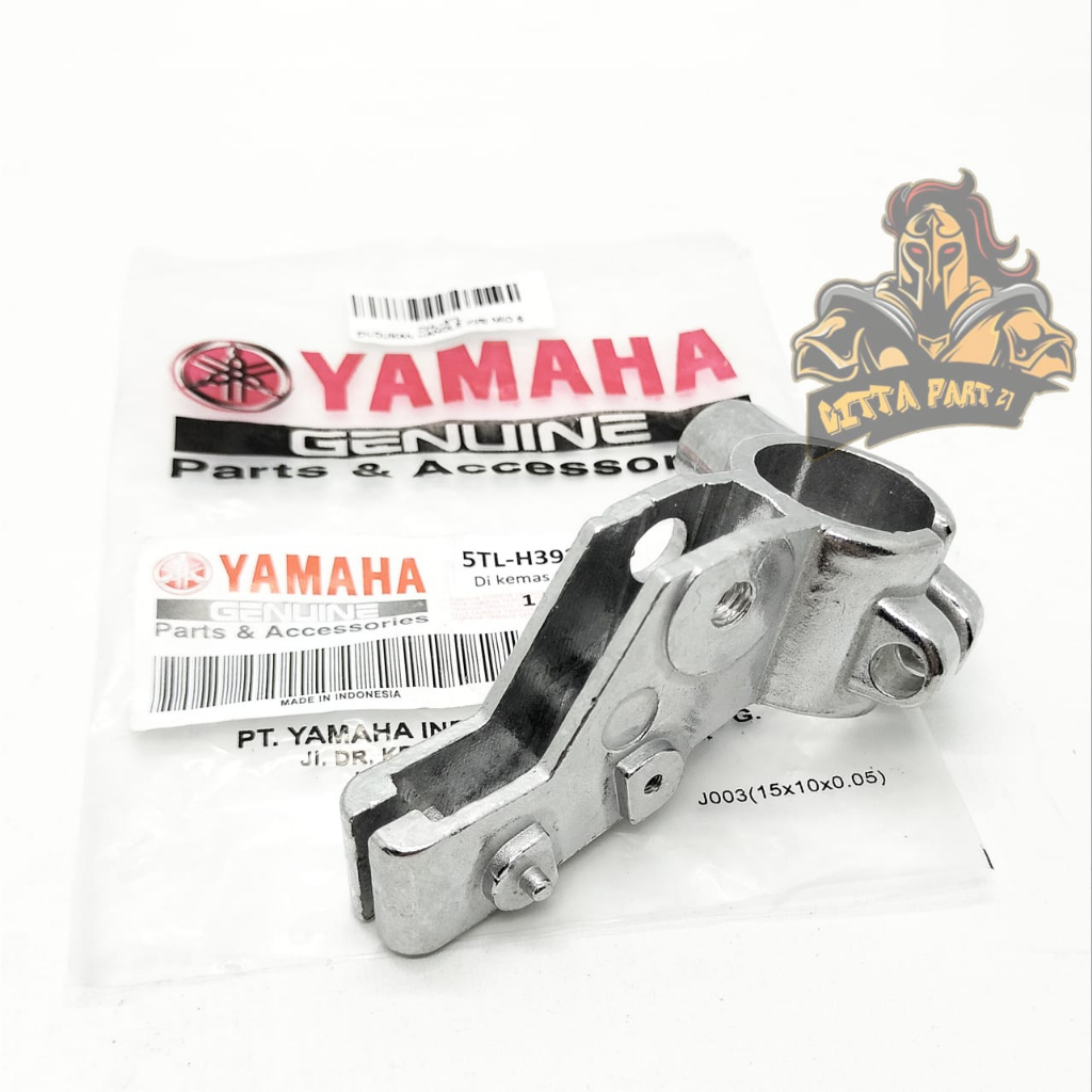 HOLDER DUDUKAN HANDLE SPION KIRI YAMAHA YGP 5TL KUALITAS ASLI ORIGINAL YAMAHA YGP PRESISI BAHAN BERKUALITAS DAN AWET MIO KARBU MIO SPORTY SMILE M3 MIO J MIO S MIO S XEON SOUL GT JUPITER Z JUPITER MX VEGA R NEW VEGA ZR DAN LAIN LAIN