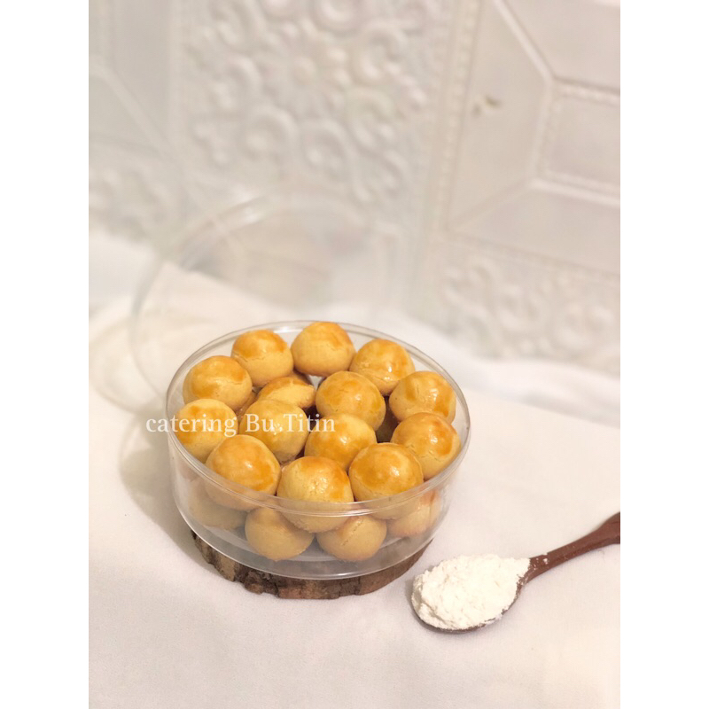 

Nastar Selai Nanas