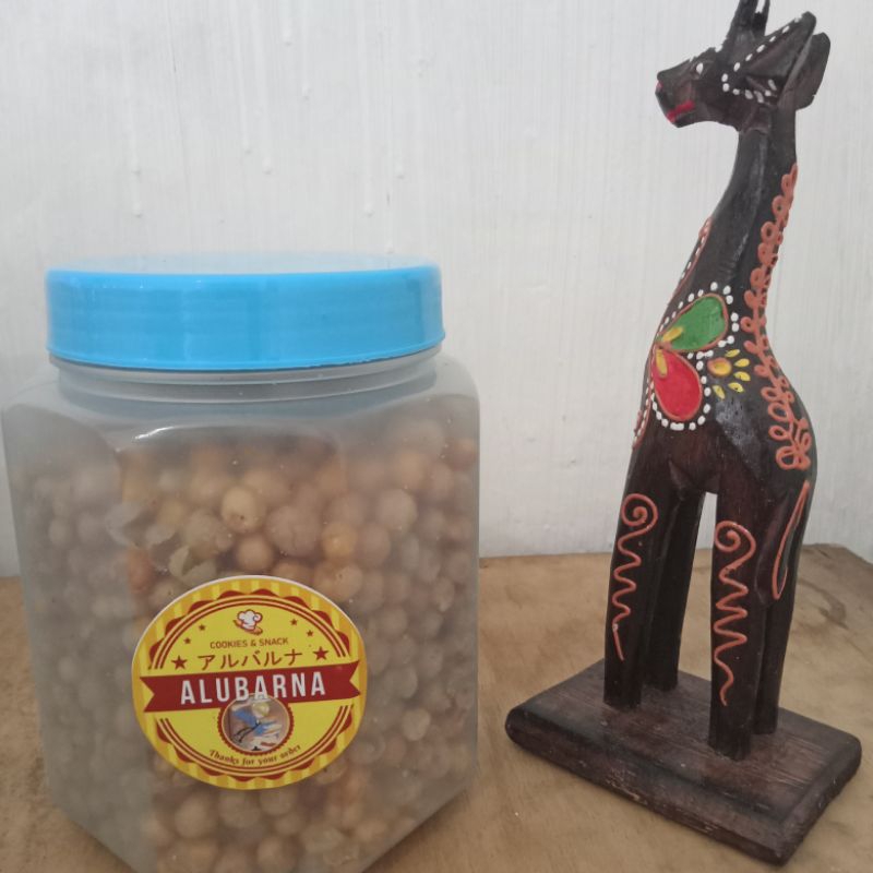 

JAJAN DAN CAMILAN LEBARAN SATU TOPLES KACANG POLONG MURAH ENAK RENYAH