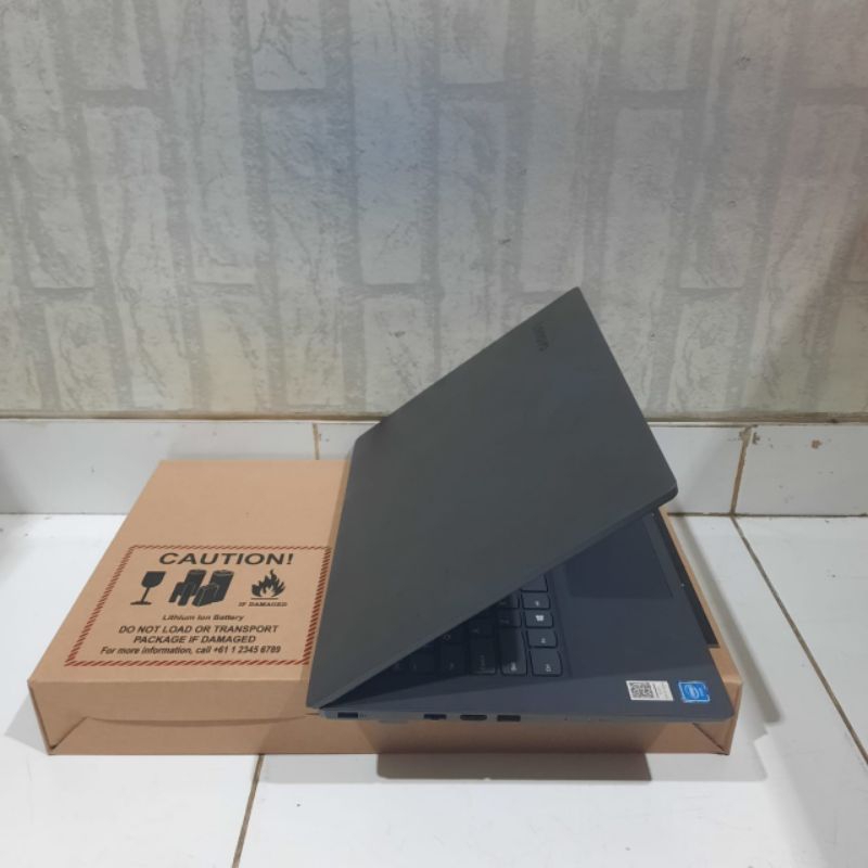 Laptop Lenovo V130-14|GM intel Celeron N4000 Ram 4Gb/HDD 1TB UHD Graphic 600