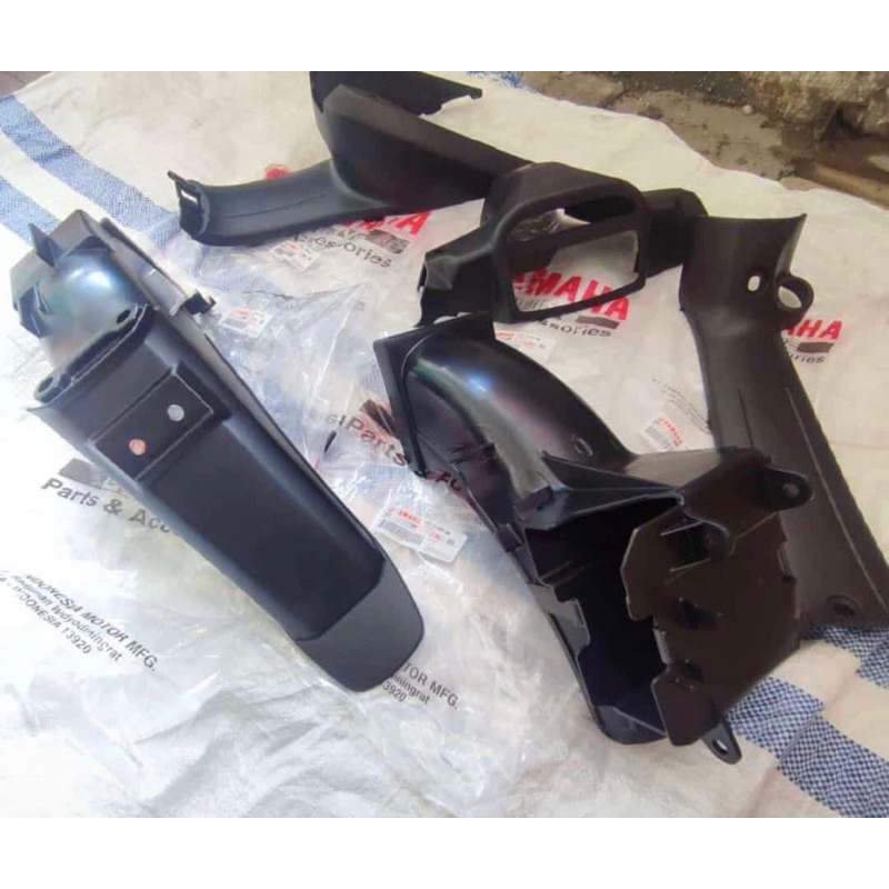BODY BODI KASAR SET F1ZR SS2 SSTWO ORIGINAL YAMAHA