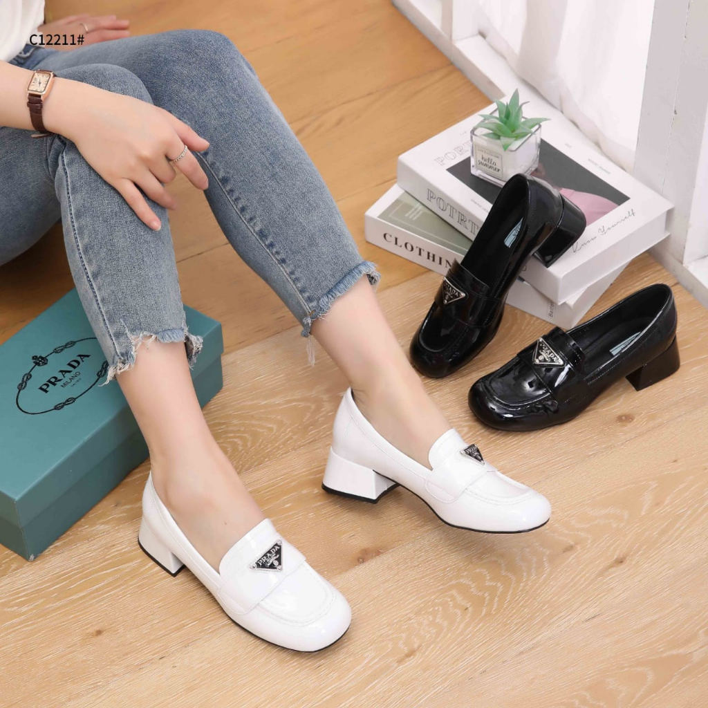 PR Chocolate Leather Loafers Women Shoes C12211