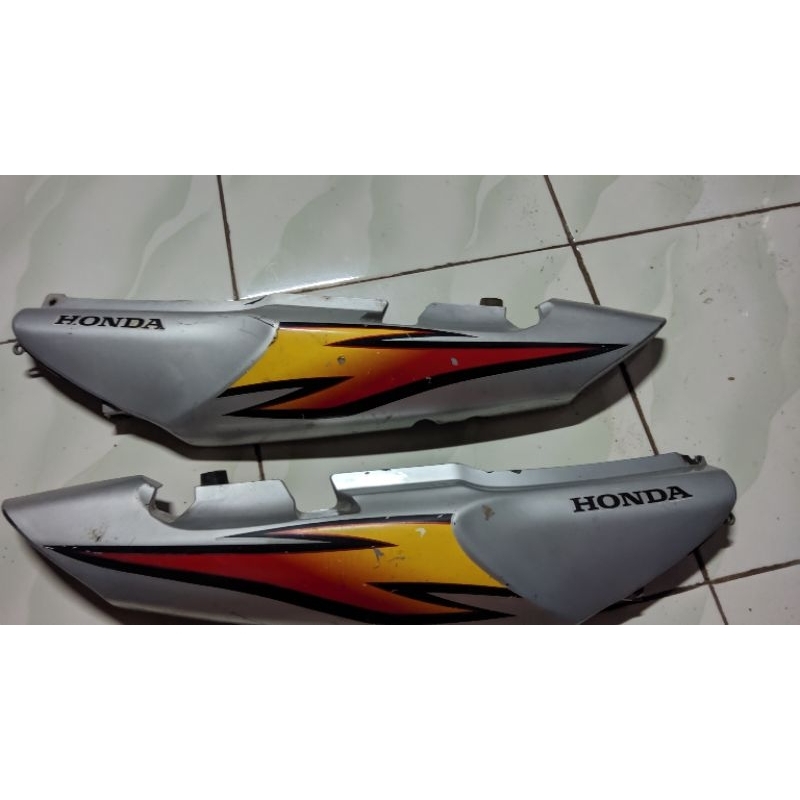 bodi tilam ori body tilas ori copotan cover bodi body tiger lama belakang tahun 2000 body original/o