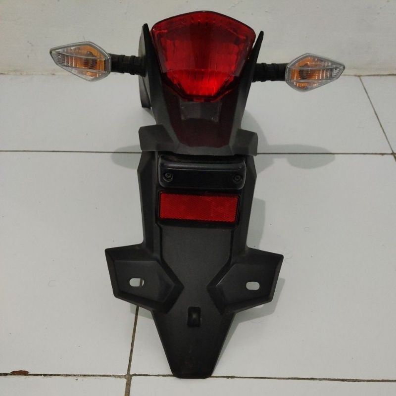 Spakbor belakang CRF ori copotan, Spakbor CRF set Stoplamp dan sein