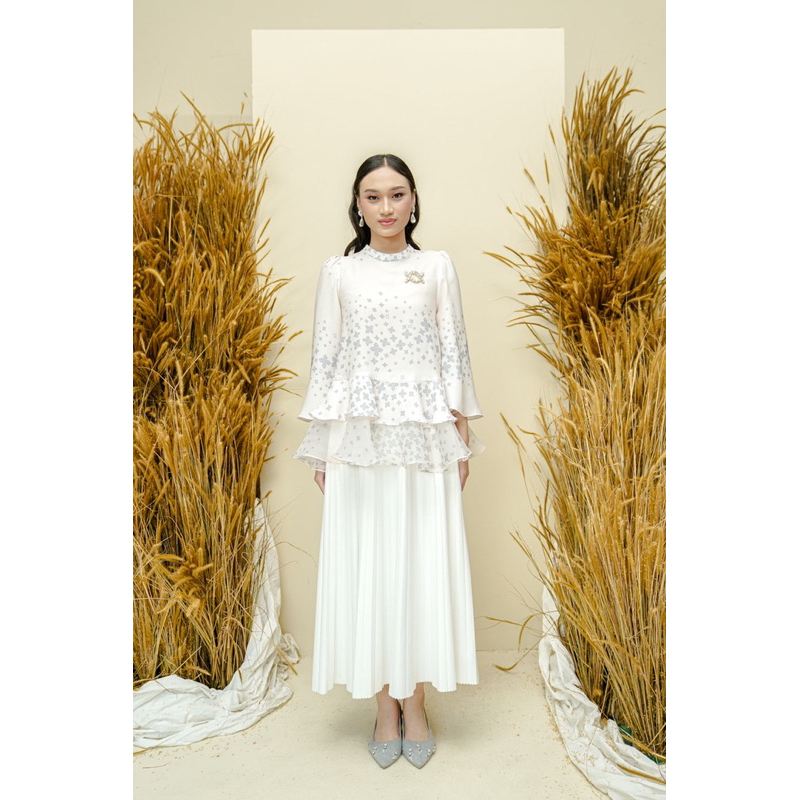 Andaya Blouse Alva by Wearing Klamby Ready