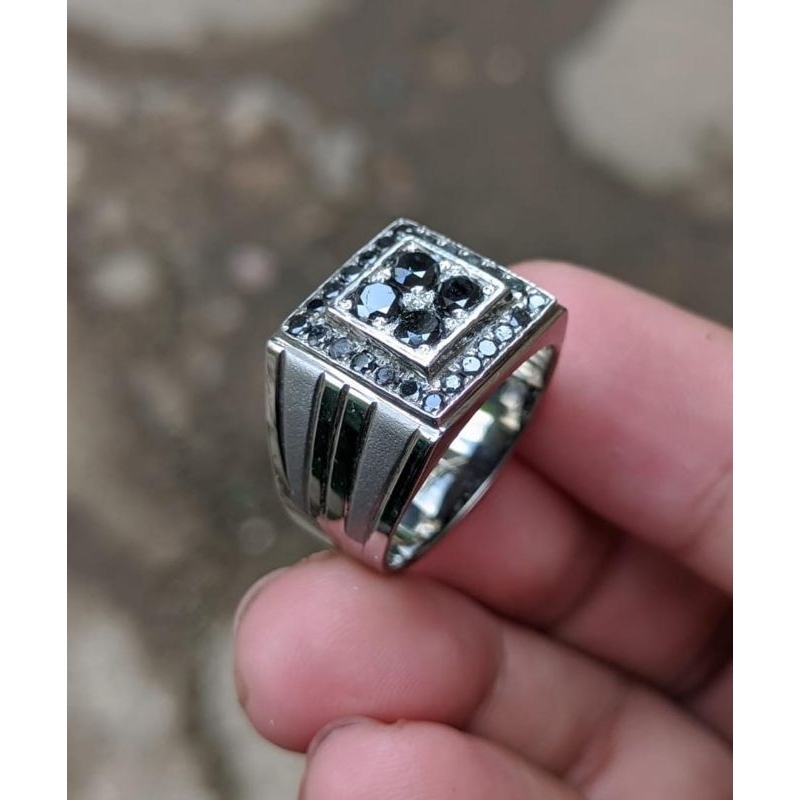 cincin pria berlian hitam murah harga pengrajin langsung  gratis memo lab / bukti keaslian