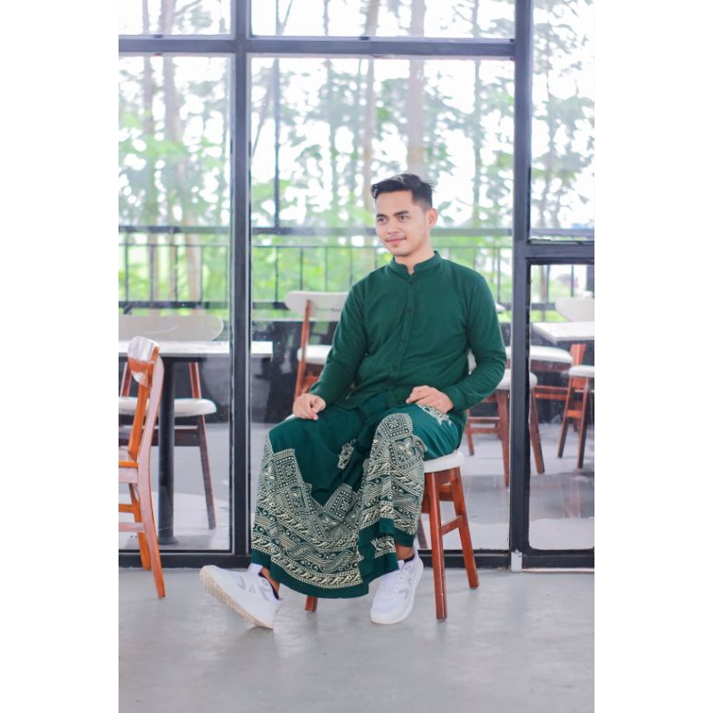 SARUNG BATIK TEROMPAH CABUTAN Sarung Palekat