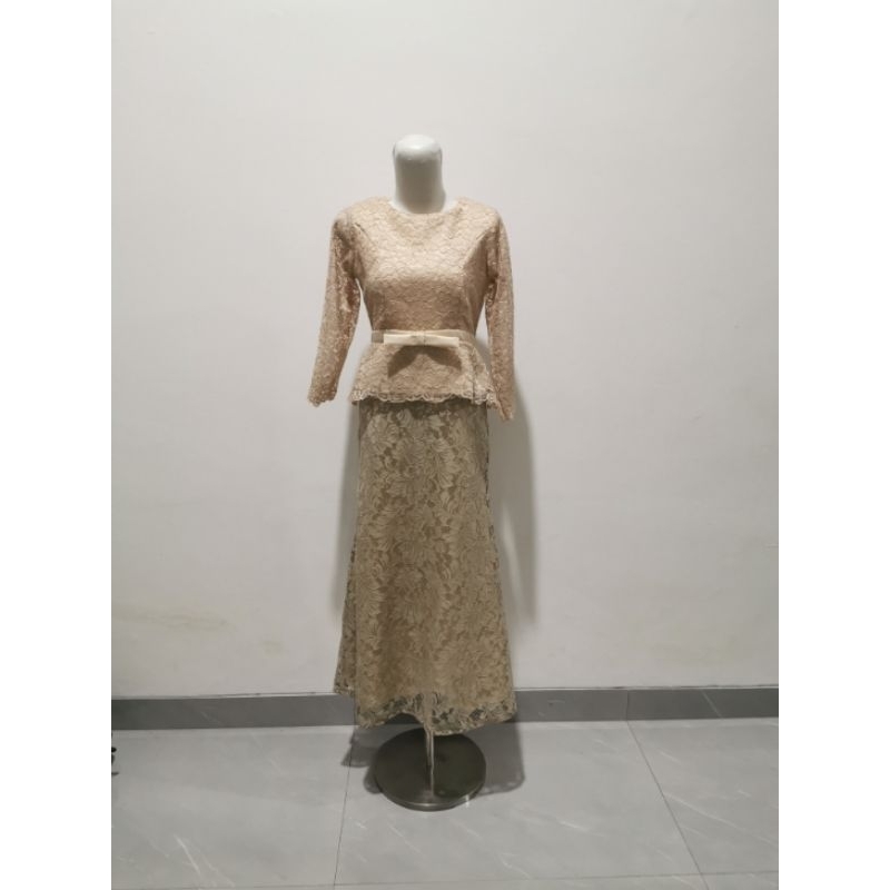 dress brokat - kebaya brokat - dress untuk orang tua pengantin - dress kondangan - gaun pesta - dres