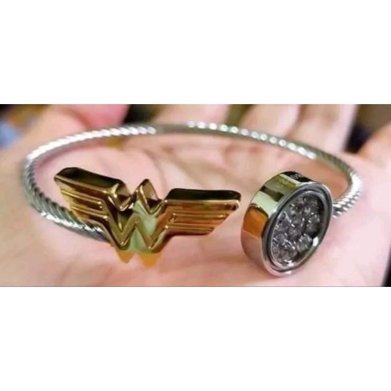 PRELOVED GELANG WONDER WOMAN MCI ORIGINAL ORI ASLI GELANG KESEHATAN MCI GELANG BANGLE WONDAR WOMAN A