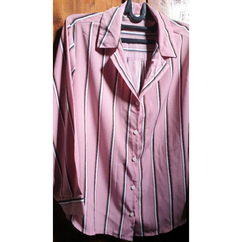 Atasan Kemeja Salur Pink Preloved
