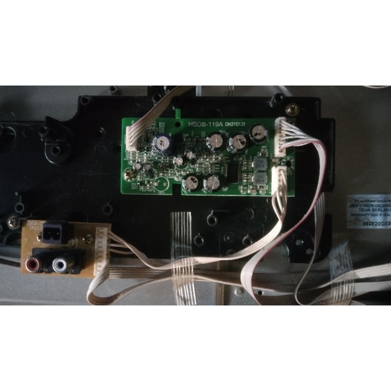 crosover audio tv polytron Pld40b880 40b880 pld40b150 40b150