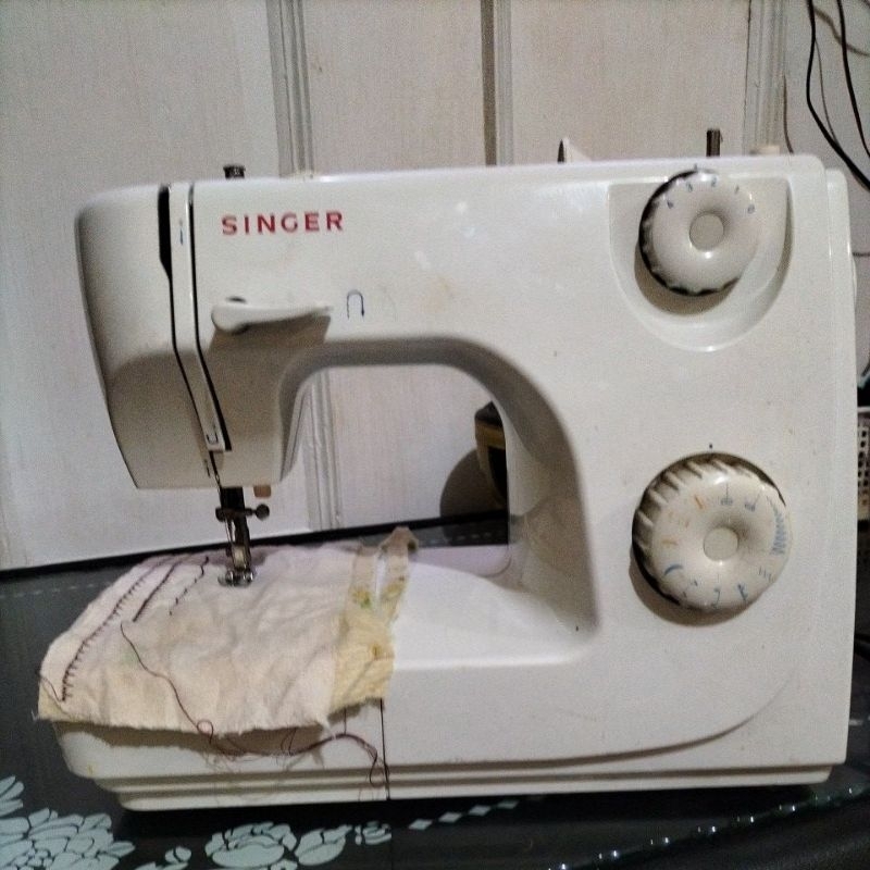 Mesin Jahit singer Portable