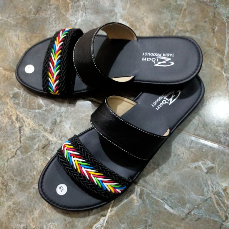 Sandal Kulit Wanita Slop Slide Flat Nonslip Motif Ban Dua