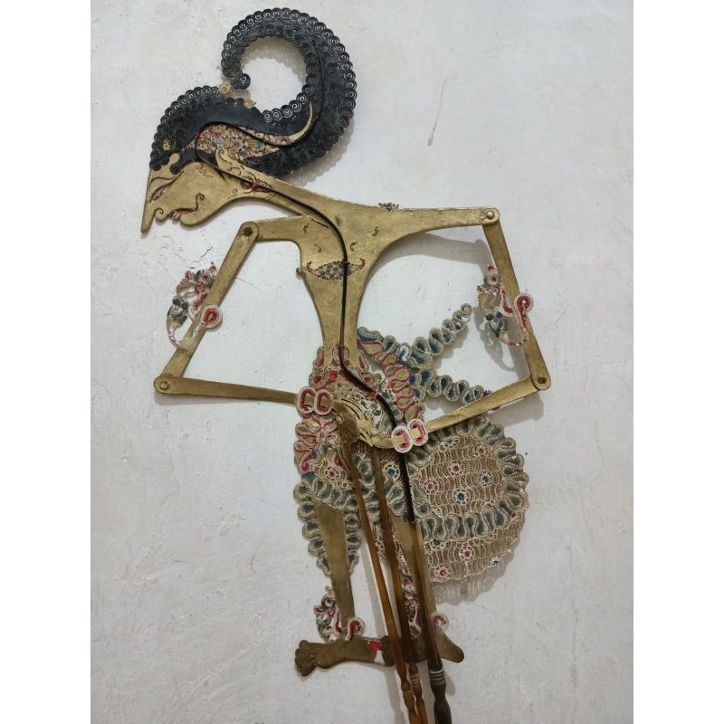 Wayang Kulit Antik Tokoh Arjuna