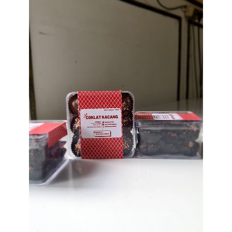 

COKLAT KACANG PREMIUM - 300 Gram