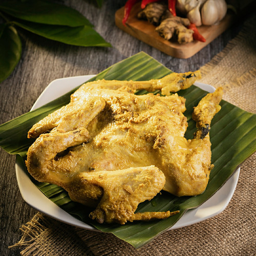 

ayam kampung ungkep 1 ekor & jeroan