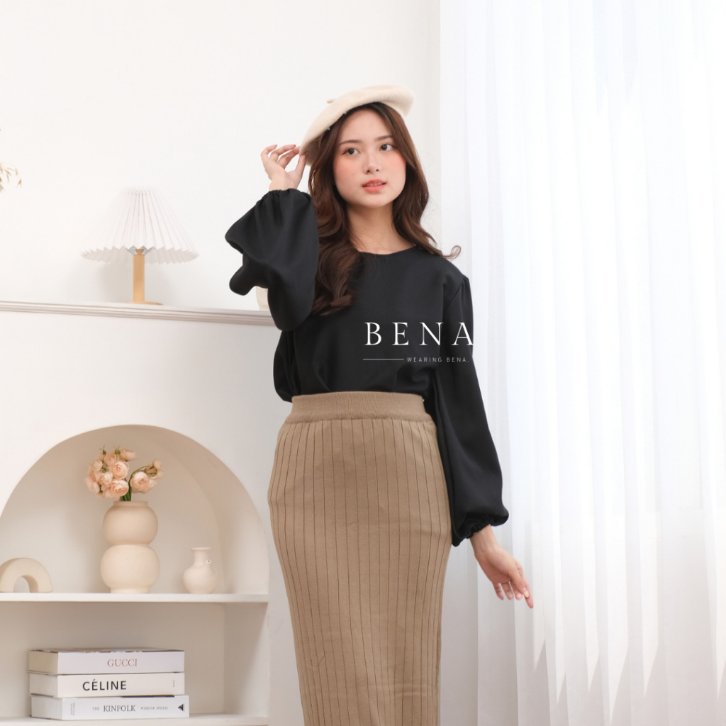 Laura Skirt - Wearing BENA