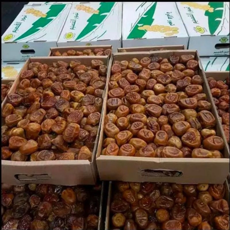 

KURMA SUKARI KEMASAN BOX 1KG